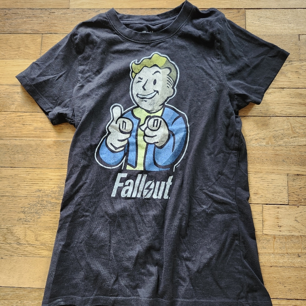 Fall Out Boy t-shirt